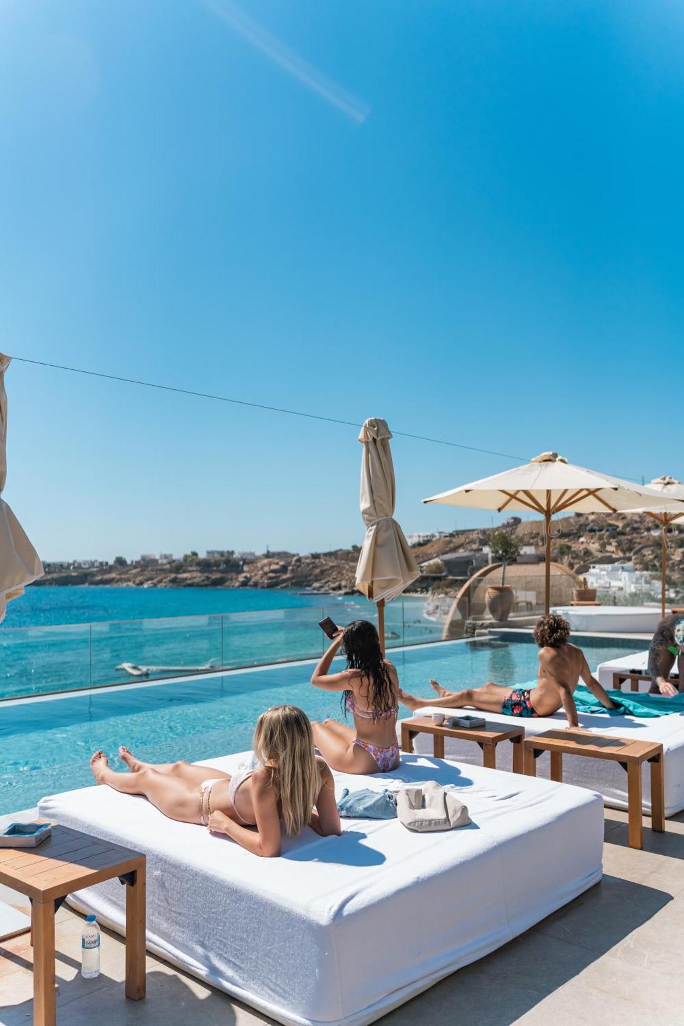New Paradise Beach Resort - Adults Only Kültér fotó