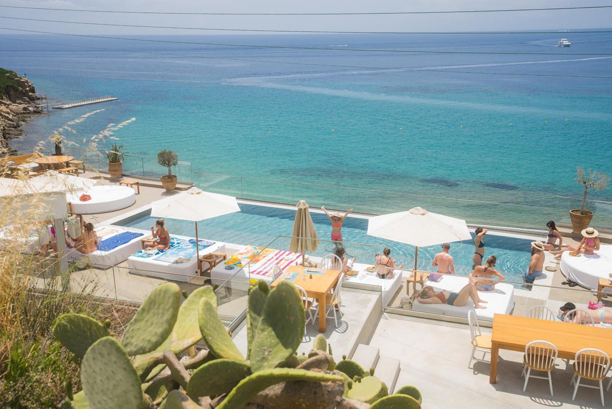 New Paradise Beach Resort - Adults Only Kültér fotó